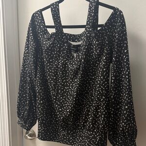 bebe Black and White Patterned Blouse